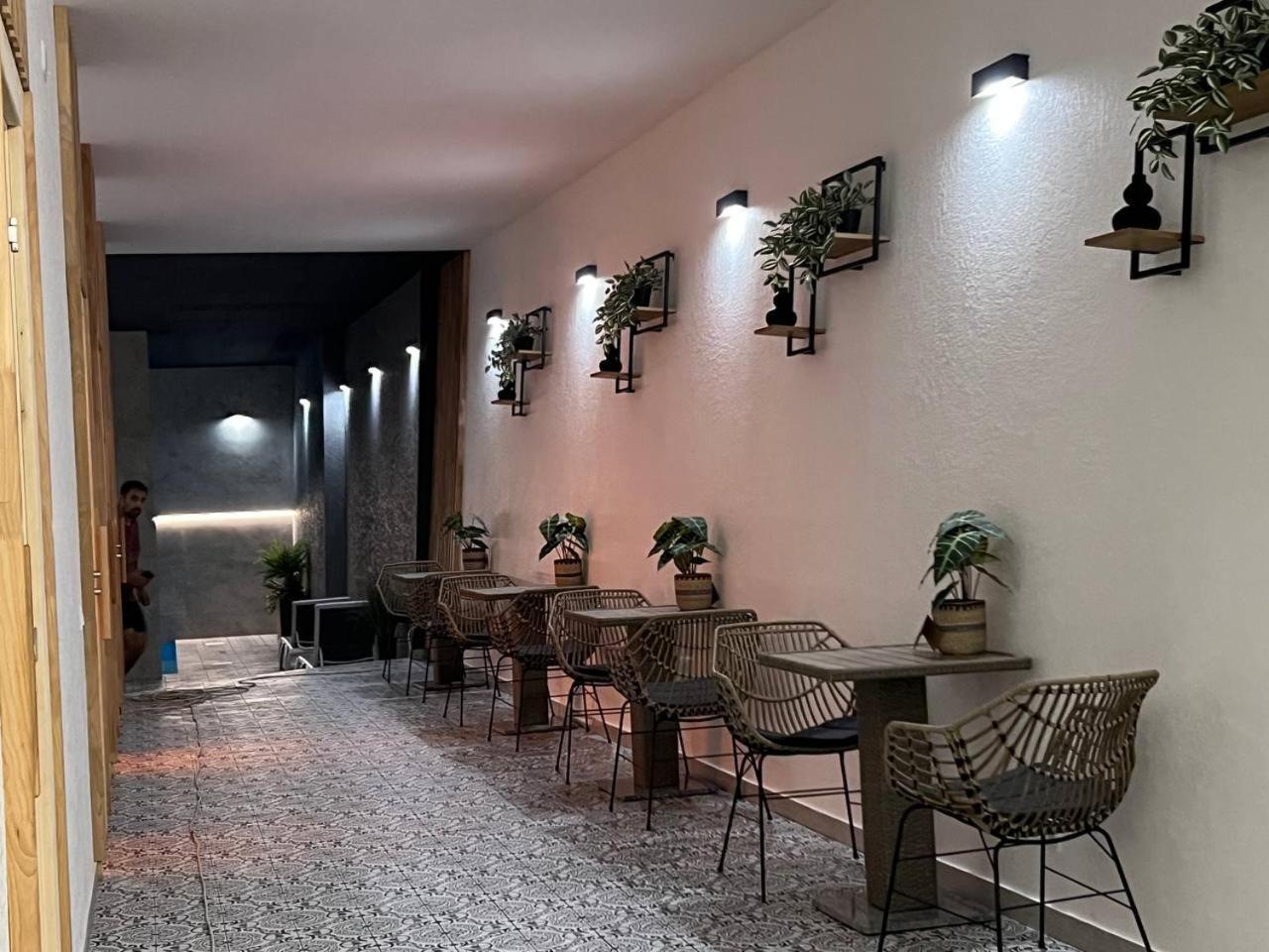 Konopka Forest & فندق بوكوفِل