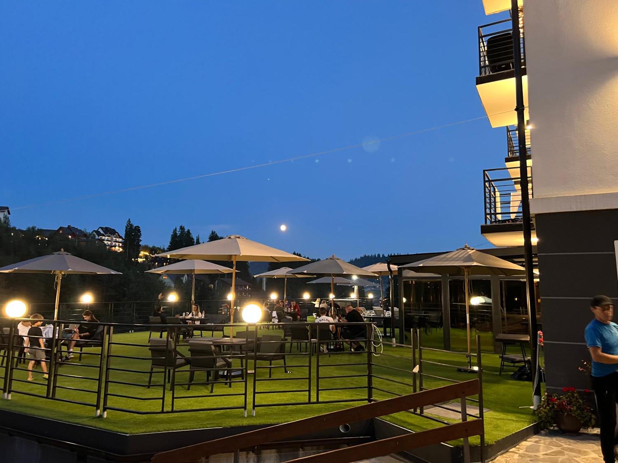 Otel Konopka Forest & *